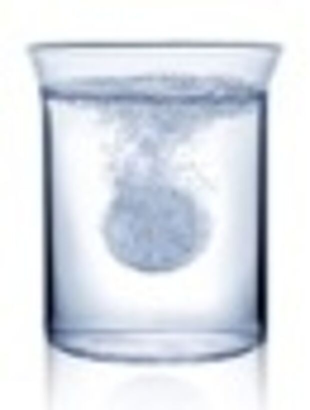 Brausetablette im Wasserglas
